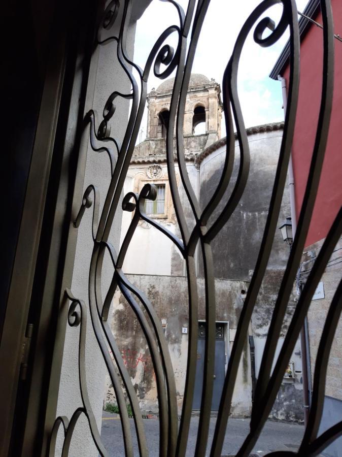 Tra I Vicoli Di Aci Daire Acireale Dış mekan fotoğraf